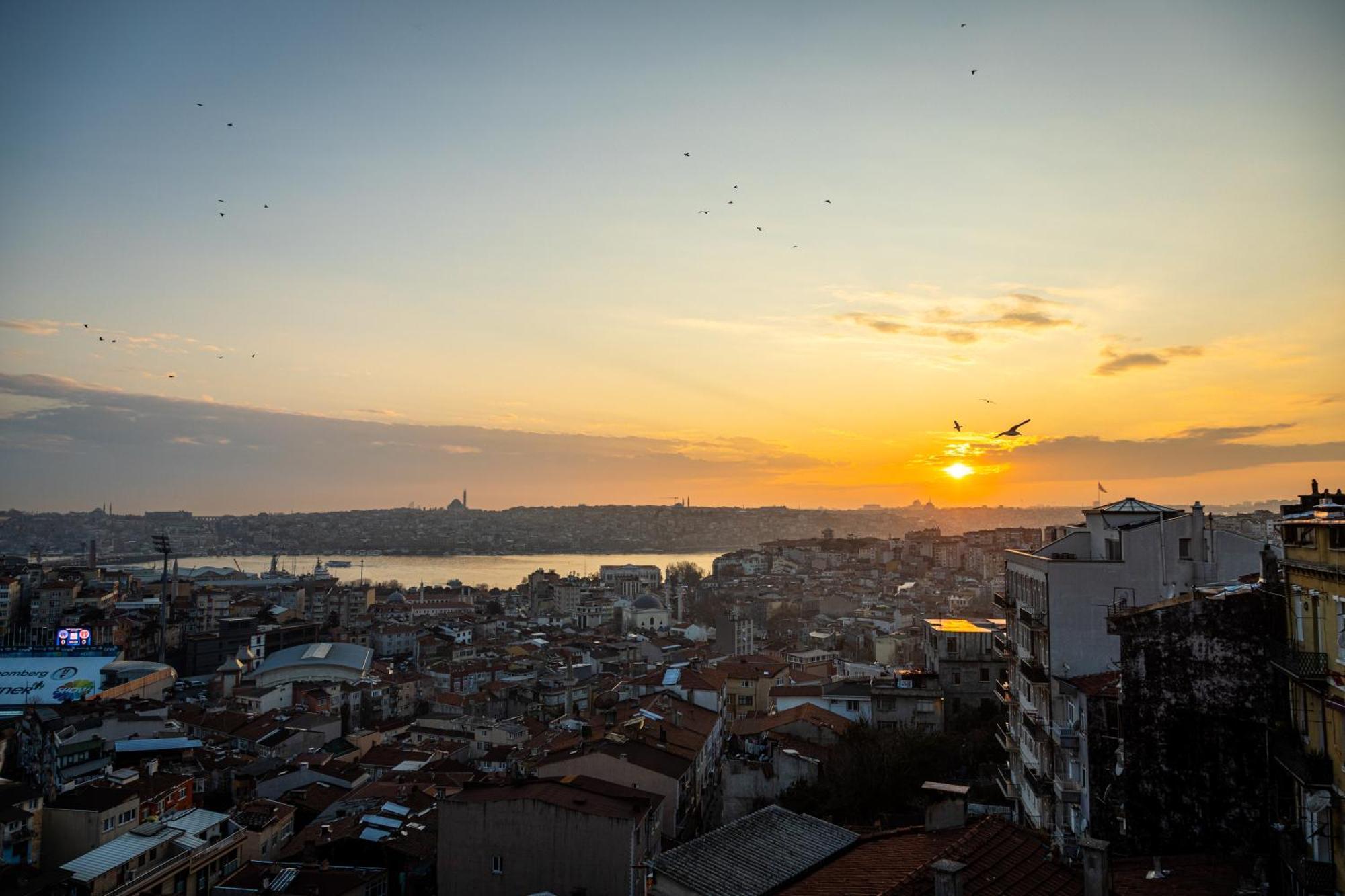 Nm Suites Beyoglu Istanbul Exteriör bild